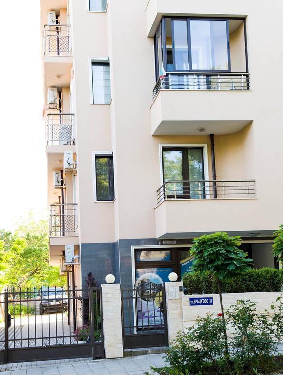 Ddenko Apartment Burgas by Eksteriør bilde