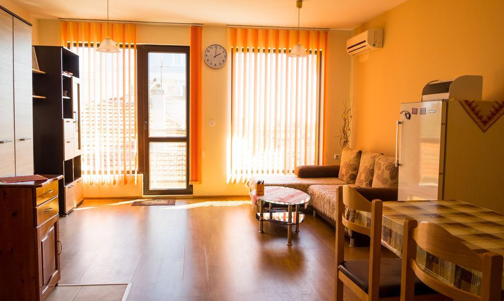 Ddenko Apartment Burgas by Eksteriør bilde